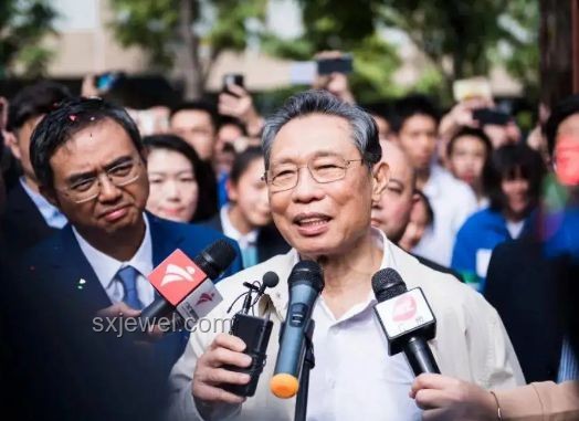 孩子追星看多场演唱会，家长应否支持？